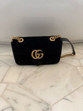 Gucci Black Velvet GG Marmont Shoulder Bag with Gold Hardware. 100% authentic
